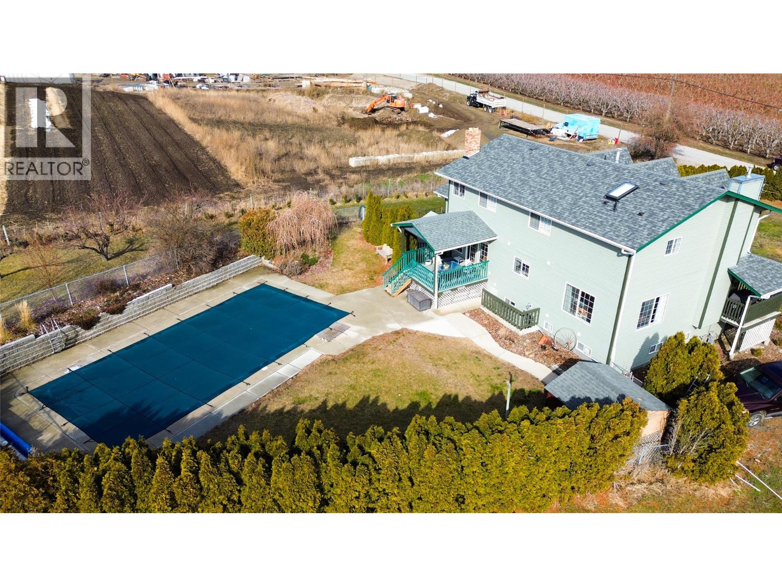 445 Road 5, Oliver, British Columbia  V0H 1T1 - Photo 3 - 10376696