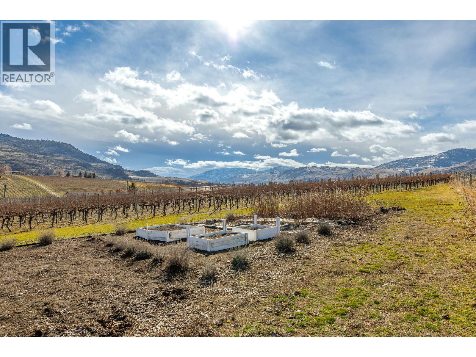 445 Road 5, Oliver, British Columbia  V0H 1T1 - Photo 58 - 10376696