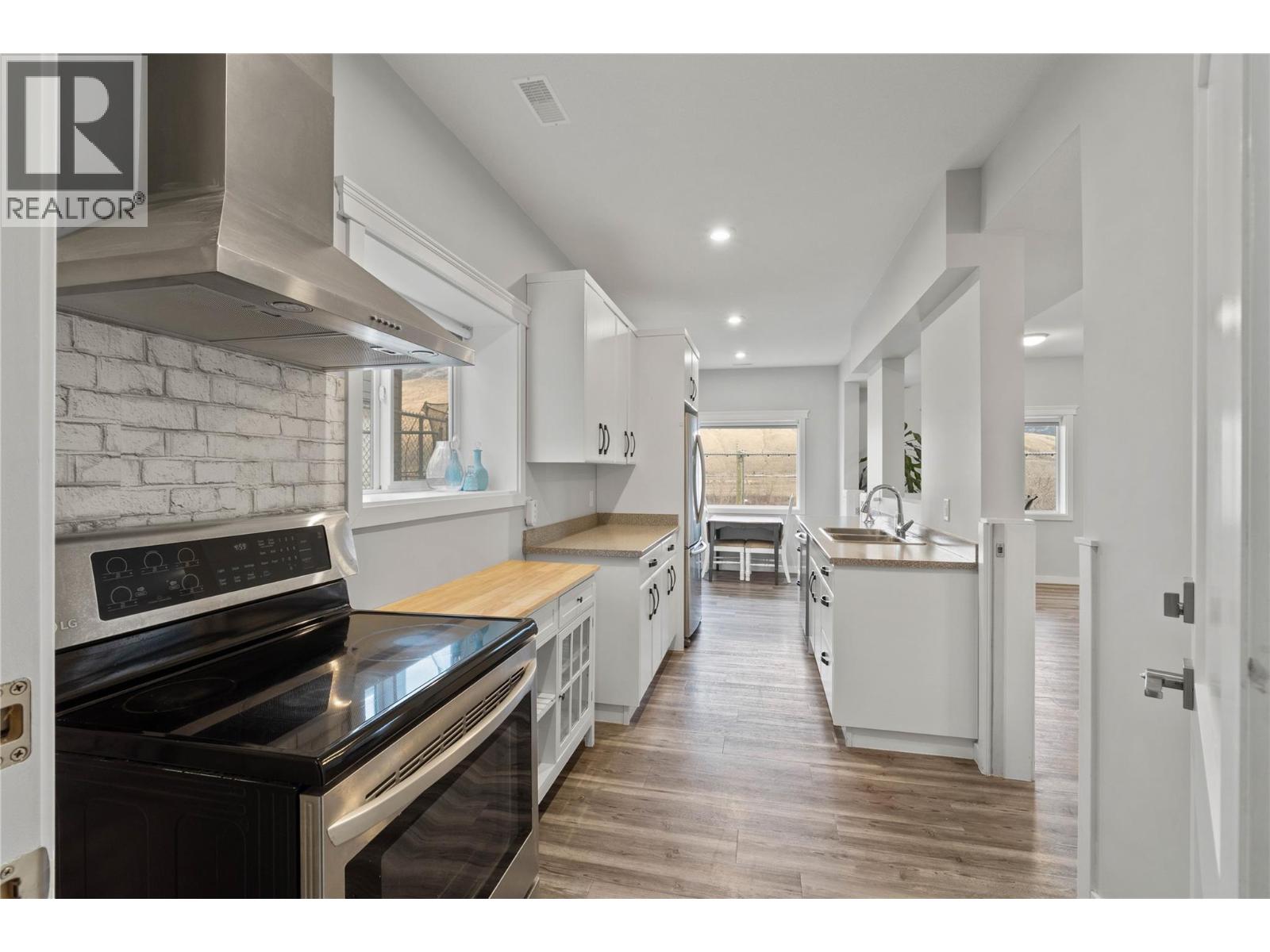 829 Woodrush Drive, Kamloops, British Columbia  V2B 0E3 - Photo 31 - 10375204