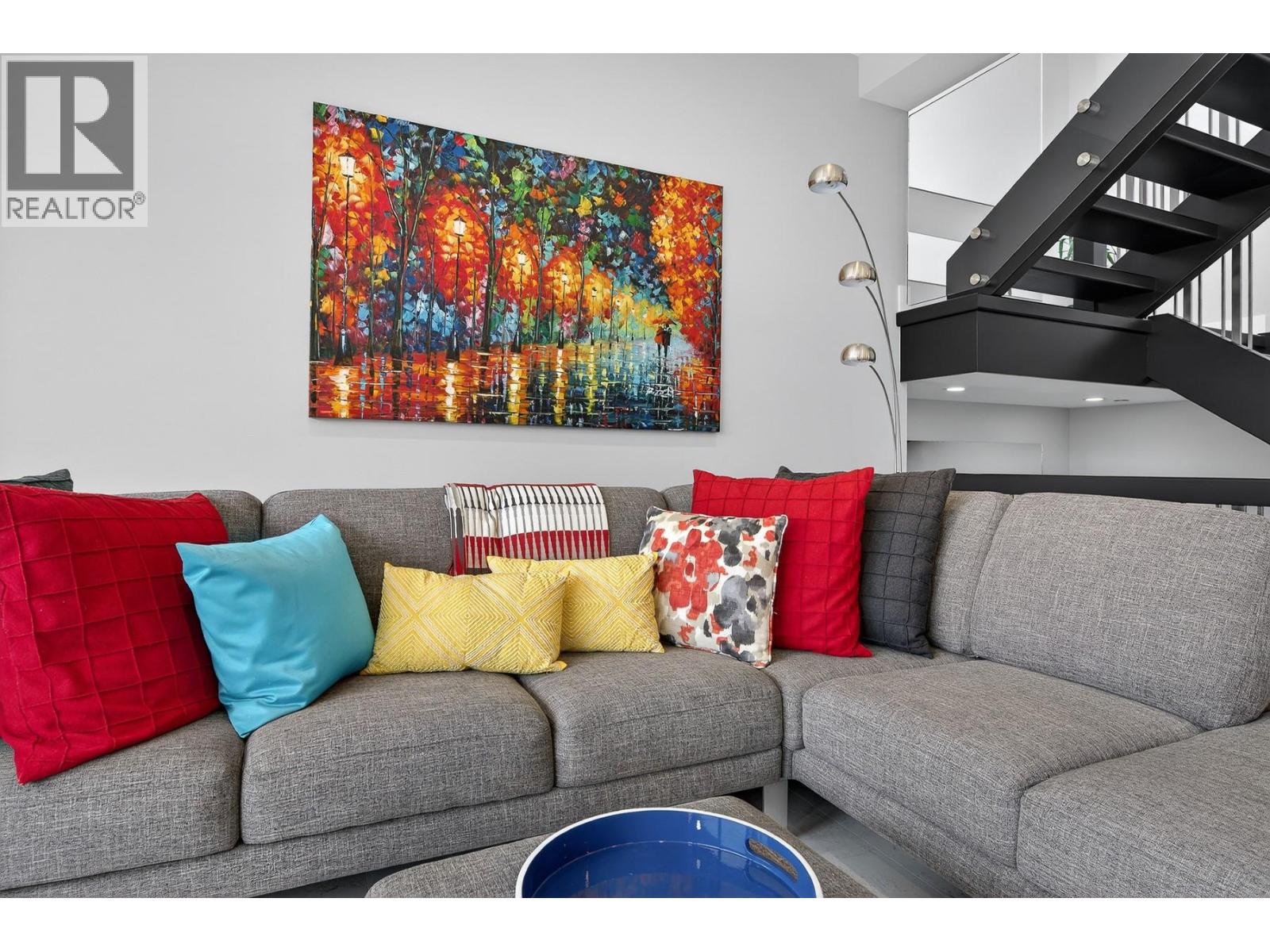 11537 Okanagan Centre Road W, Lake Country, British Columbia  V4V 2H2 - Photo 8 - 10377125