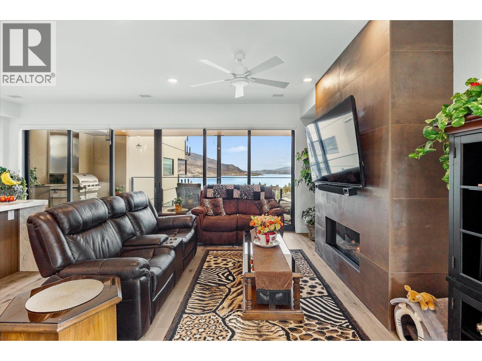 3000 Ariva Drive Unit# 3405, Kelowna, British Columbia  V1Z 0B3 - Photo 2 - 10377114