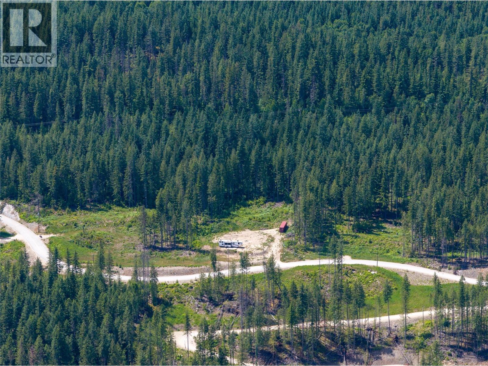 7974 Arrowhead Road, Revelstoke, British Columbia  V0E 2S0 - Photo 13 - 10377008