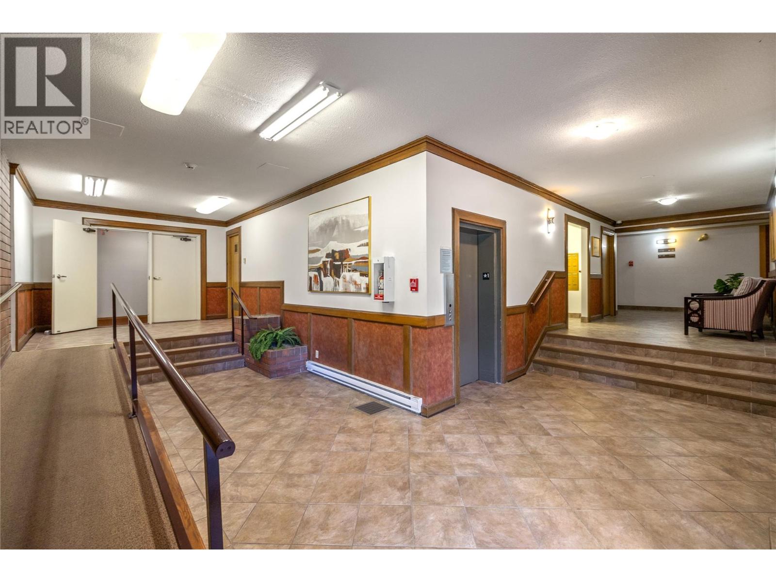 1035 Bernard Avenue Unit# 104, Kelowna, British Columbia  V1Y 6P7 - Photo 21 - 10376954