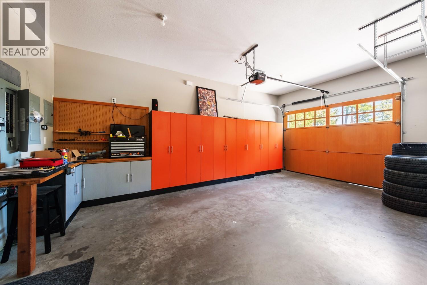 2615 Harvard Road, Kelowna, British Columbia  V1W 4C2 - Photo 47 - 10377137