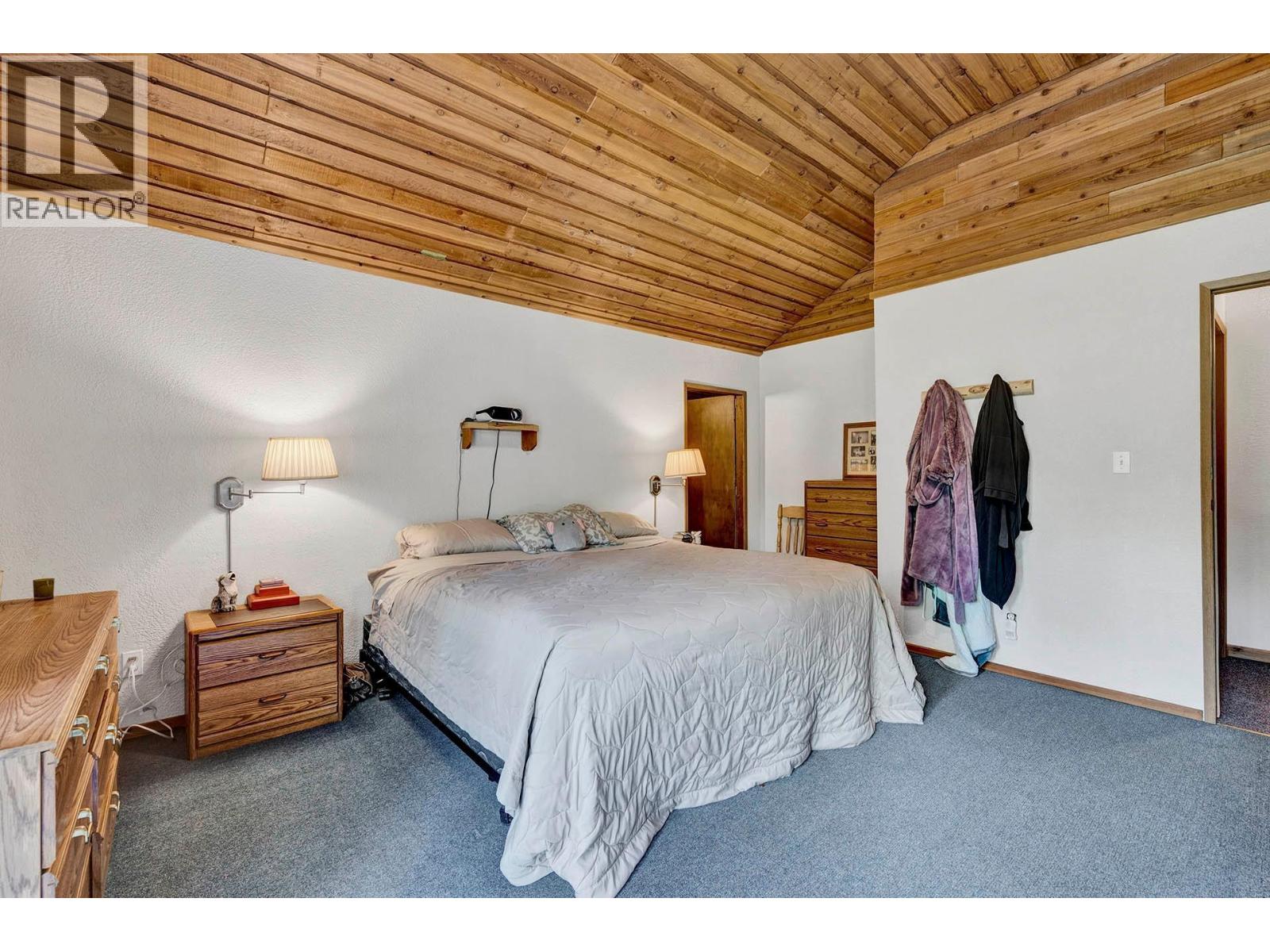 5305 Clearwater Valley Road, Clearwater, British Columbia  V0E 1N1 - Photo 23 - 10377051