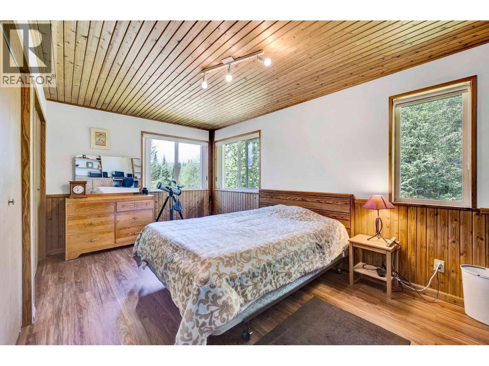 5305 Clearwater Valley Road, Clearwater, British Columbia  V0E 1N1 - Photo 27 - 10377051