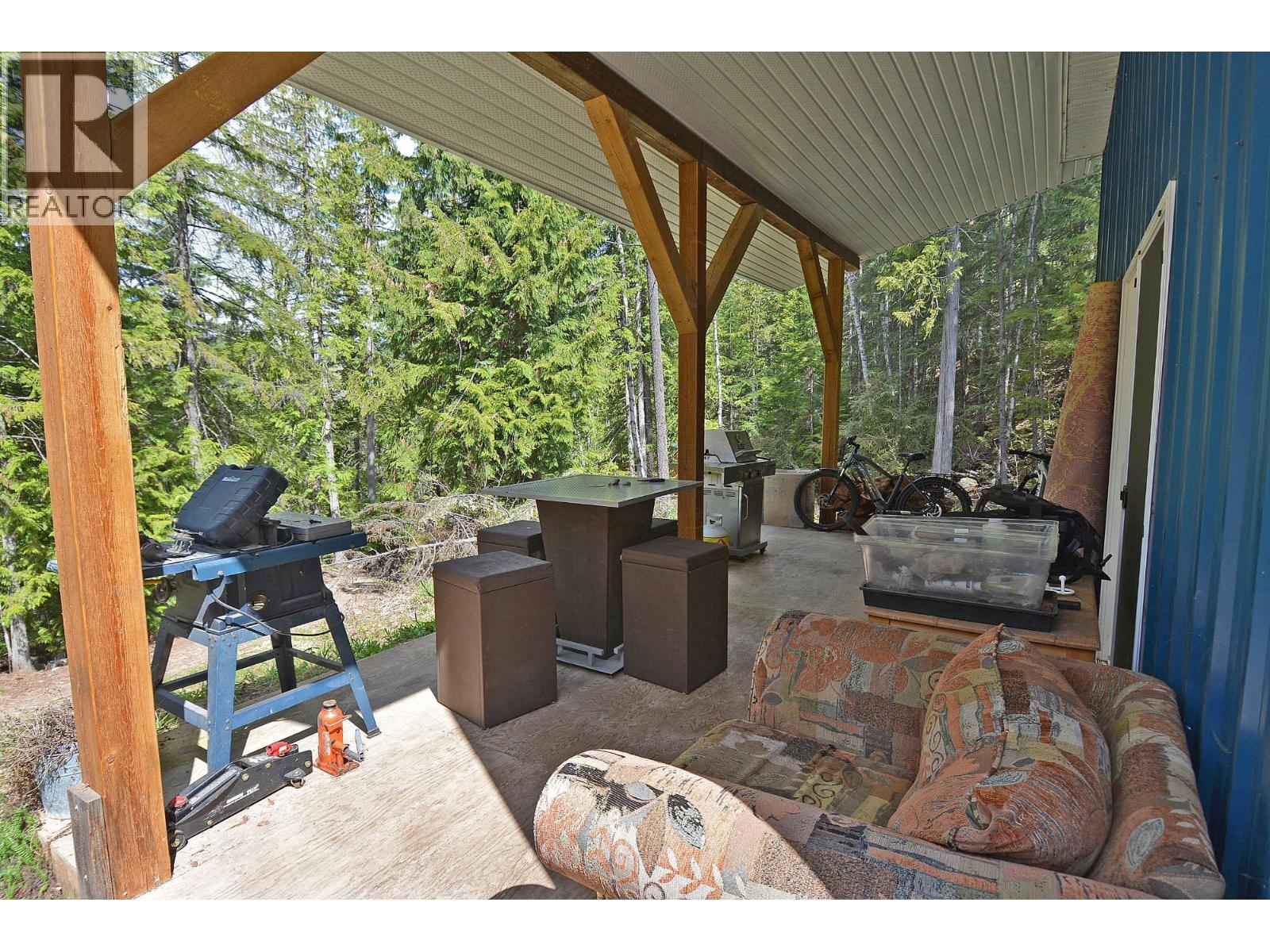 8907 Martens Road, Slocan, British Columbia  V1L 1C0 - Photo 24 - 10376982