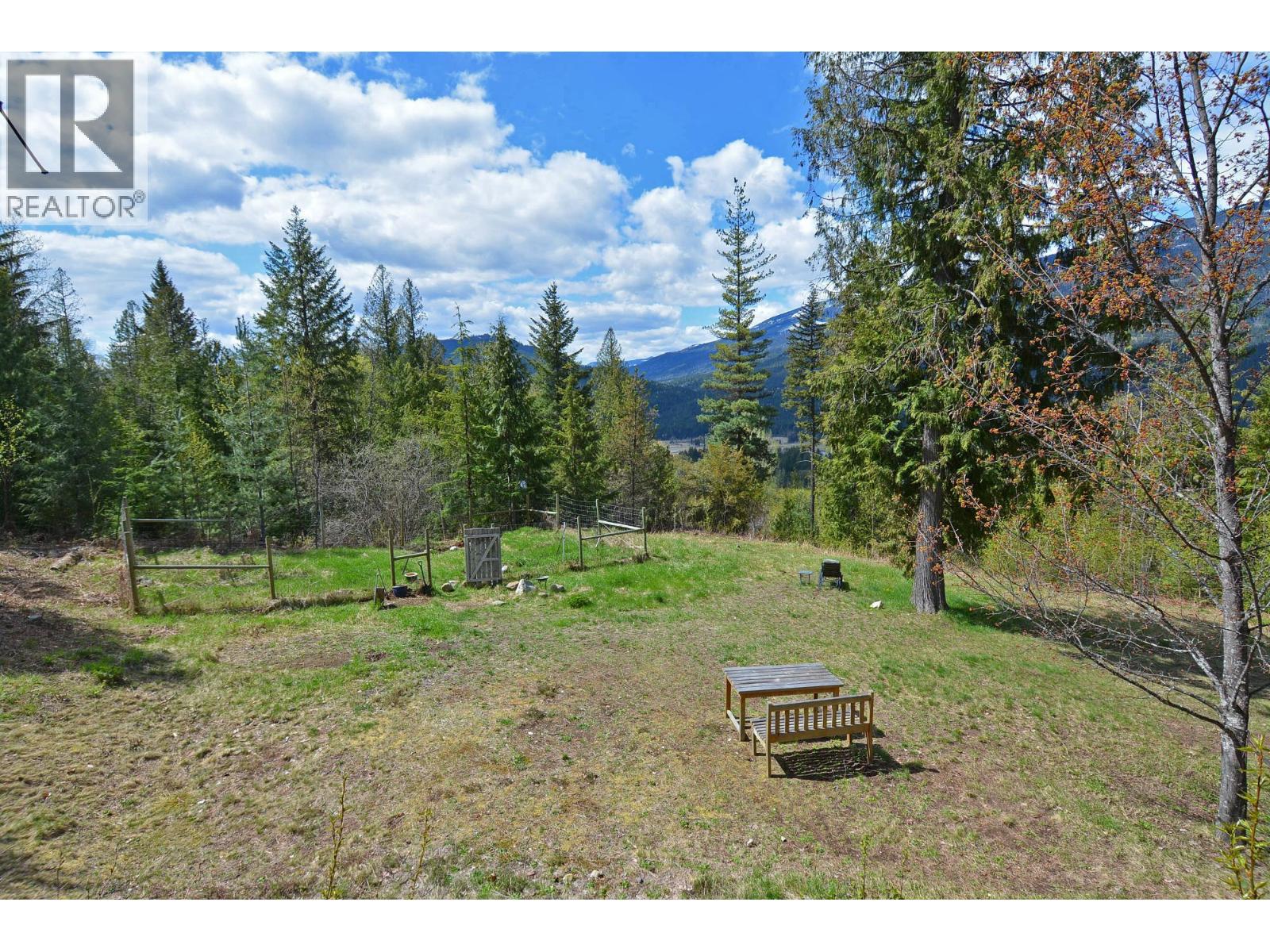 8907 Martens Road, Slocan, British Columbia  V1L 1C0 - Photo 57 - 10376982