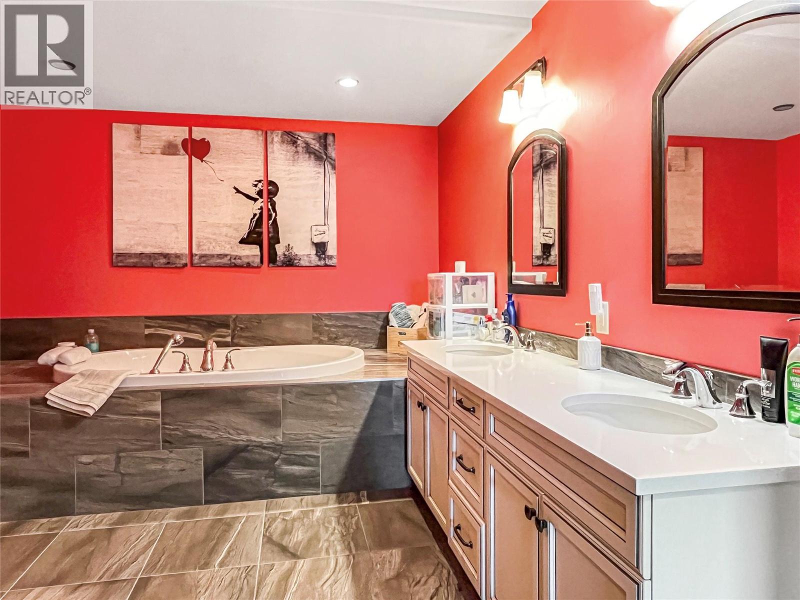 2418 Lakeshore Drive Unit# 302, Osoyoos, British Columbia  V0H 1V6 - Photo 19 - 10376894