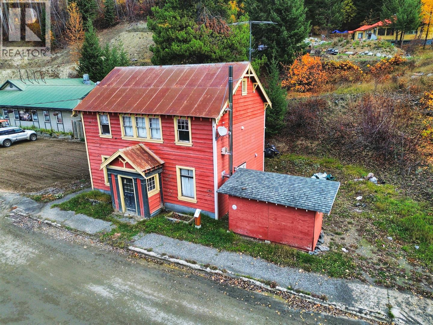 3880 Pioneer Road, Bralorne, British Columbia  V0K 1P0 - Photo 2 - 10377197