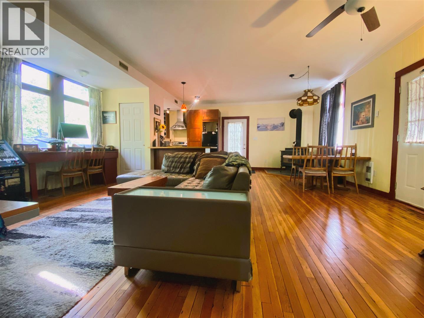 3880 Pioneer Road, Bralorne, British Columbia  V0K 1P0 - Photo 9 - 10377197