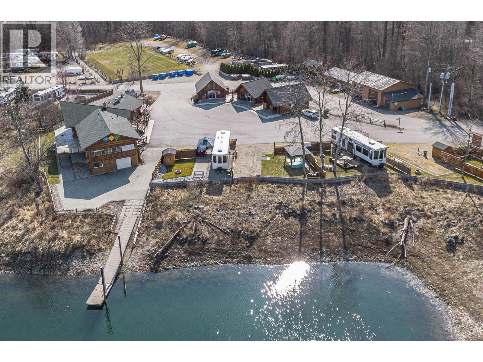 2 Clubhouse Lane, Lee Creek, British Columbia  V0E 1M4 - Photo 22 - 10377127