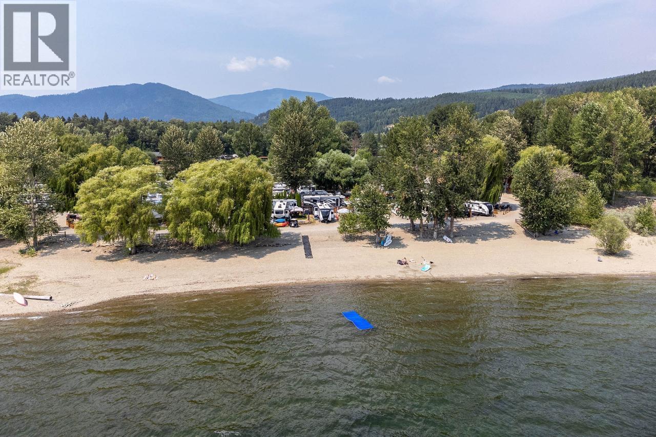 2 Clubhouse Lane, Lee Creek, British Columbia  V0E 1M4 - Photo 31 - 10377127