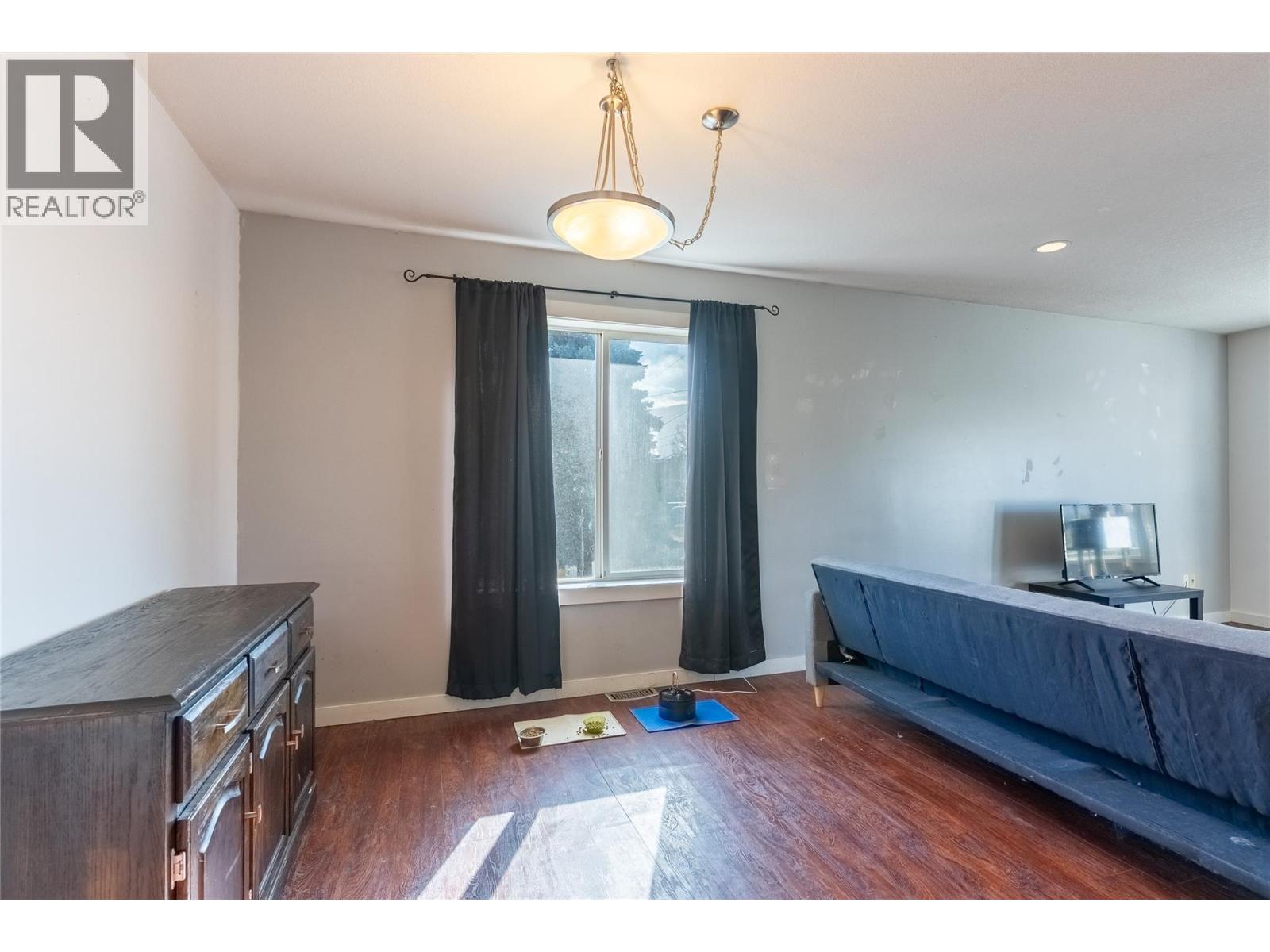 881 Evergreen Place, Kamloops, British Columbia  V2B 5M7 - Photo 10 - 10377048