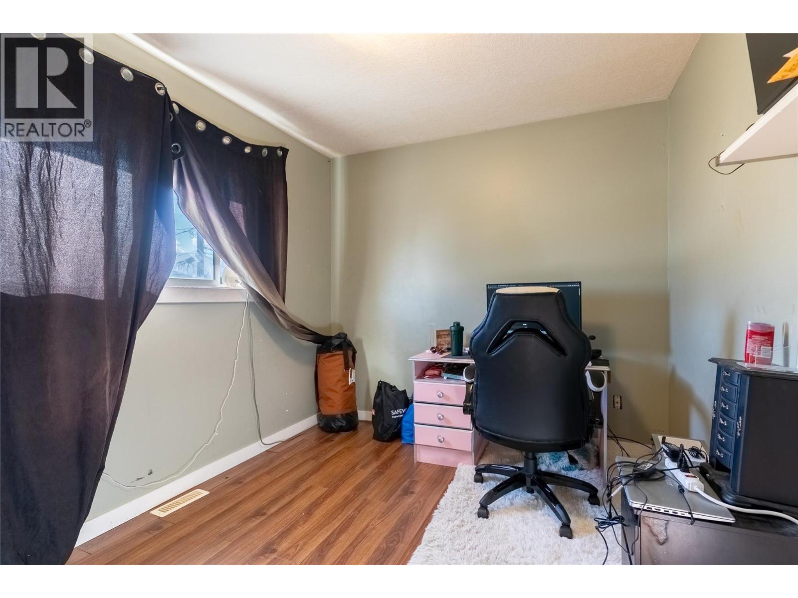 881 Evergreen Place, Kamloops, British Columbia  V2B 5M7 - Photo 19 - 10377048