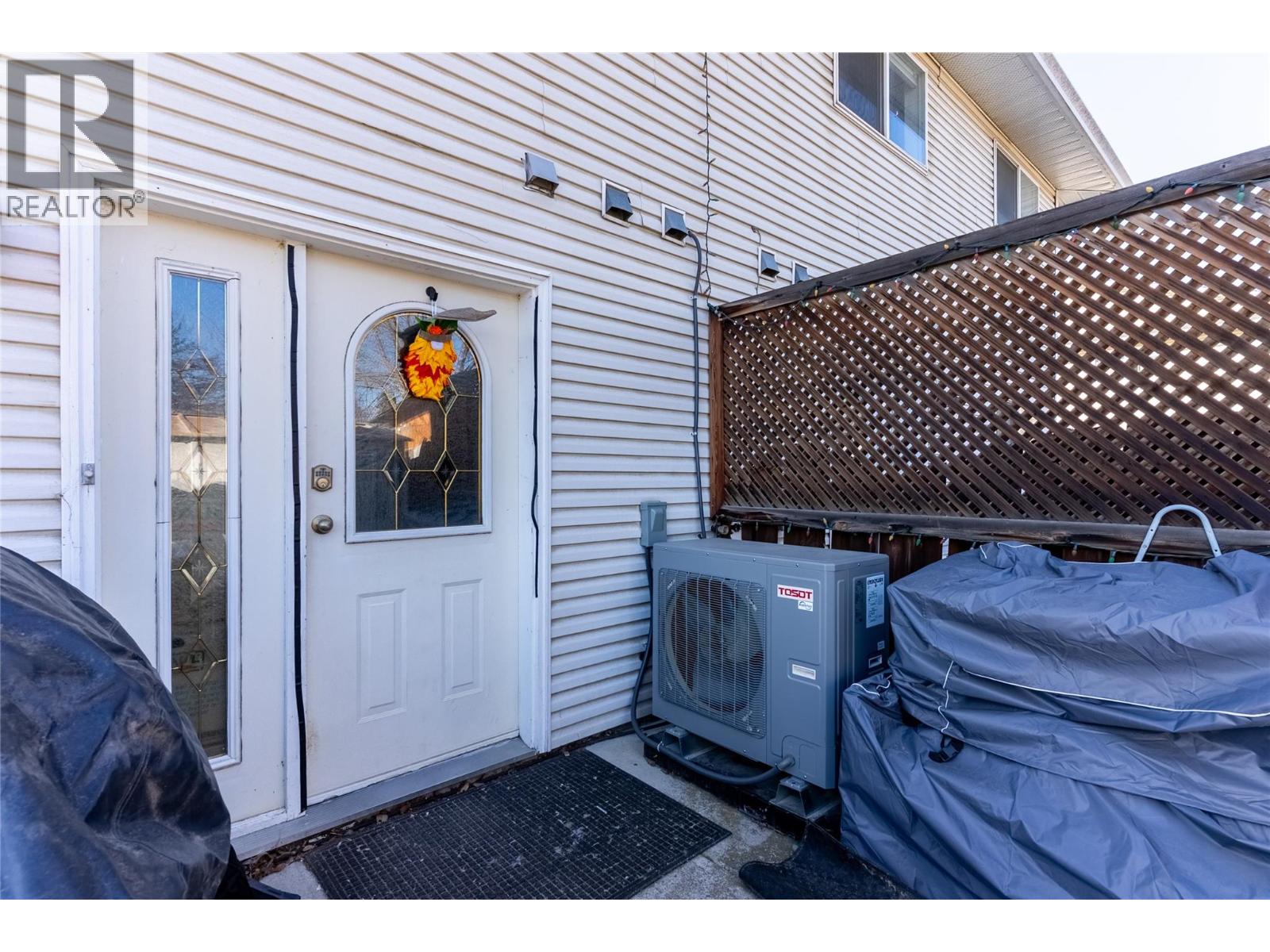 881 Evergreen Place, Kamloops, British Columbia  V2B 5M7 - Photo 23 - 10377048