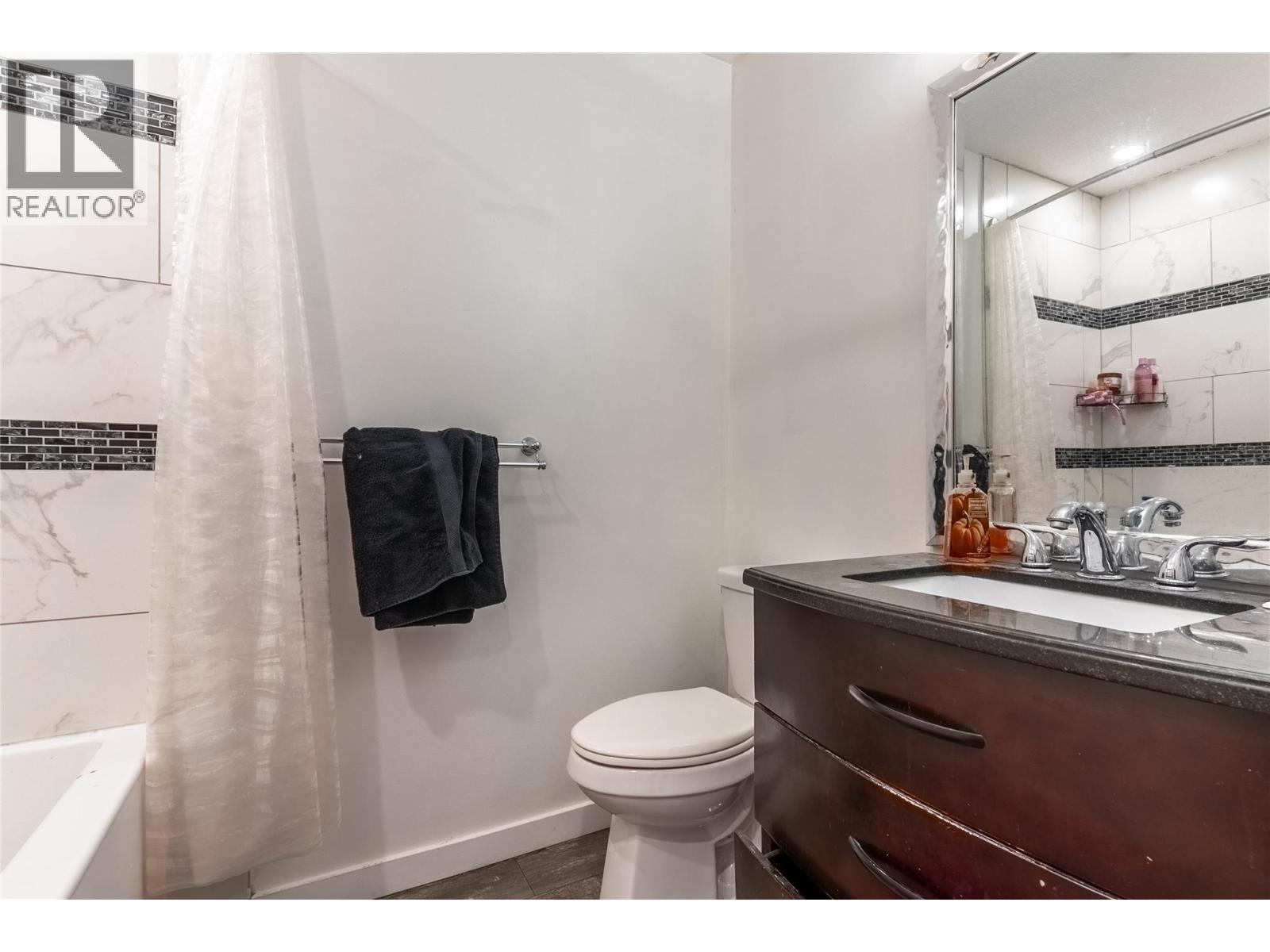 881 Evergreen Place, Kamloops, British Columbia  V2B 5M7 - Photo 6 - 10377048