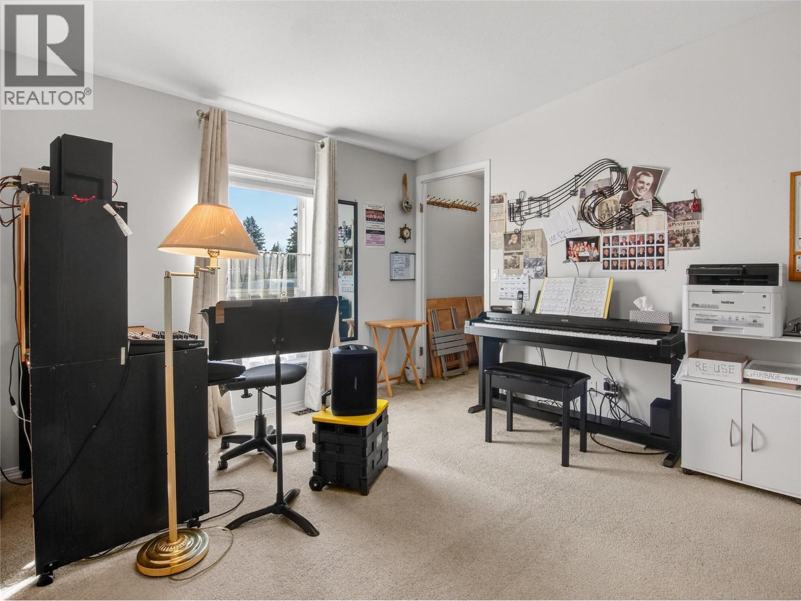 797 Eckhardt Avenue E, Penticton, British Columbia  V2A 2A5 - Photo 19 - 10377202