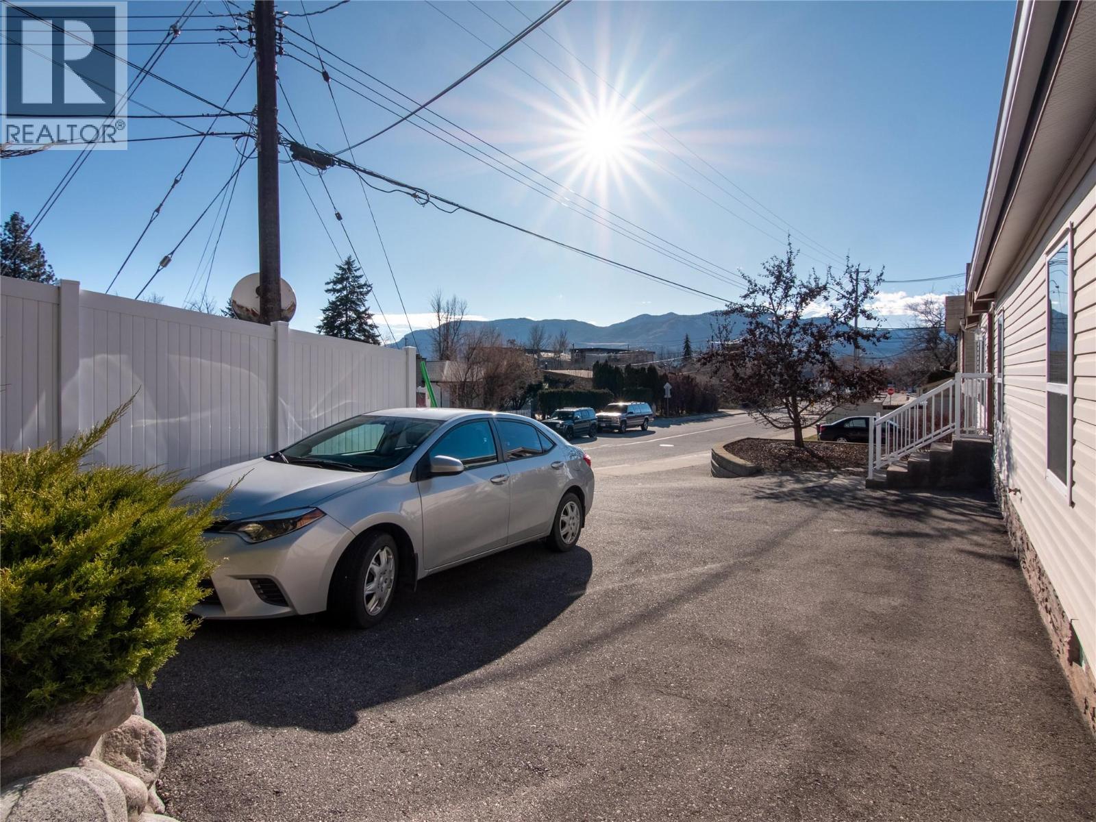 797 Eckhardt Avenue E, Penticton, British Columbia  V2A 2A5 - Photo 33 - 10377202