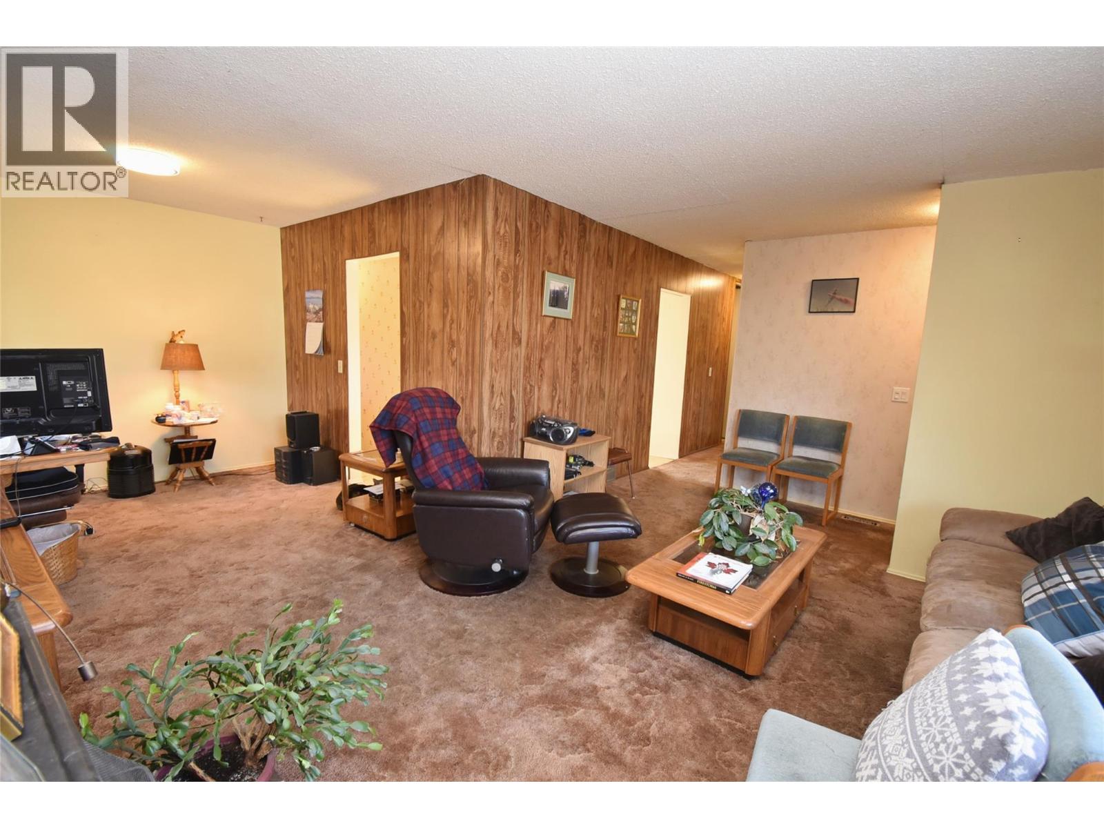 2004 20 Avenue, Vernon, British Columbia  V1T 7J6 - Photo 14 - 10376553