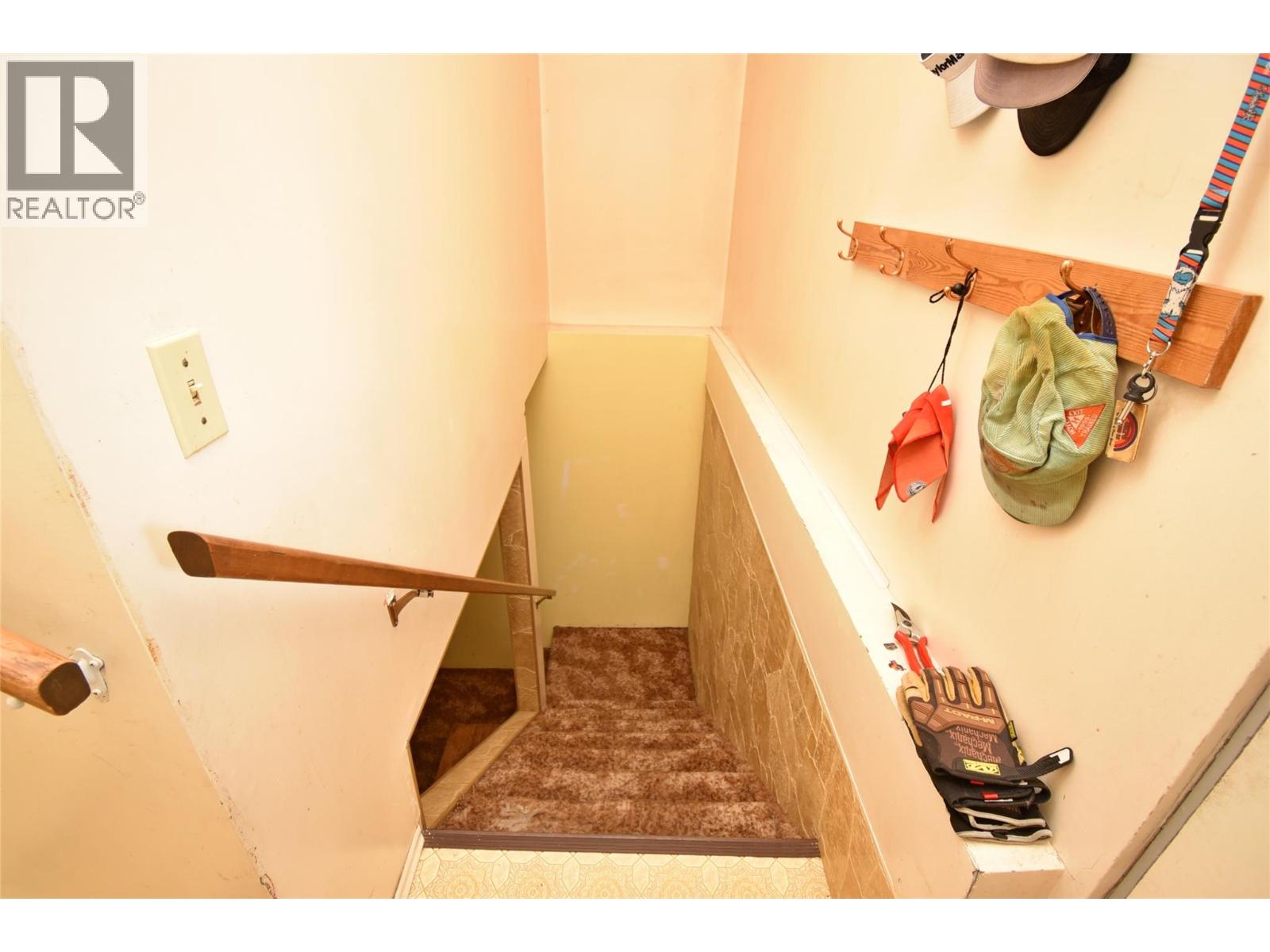 2004 20 Avenue, Vernon, British Columbia  V1T 7J6 - Photo 37 - 10376553