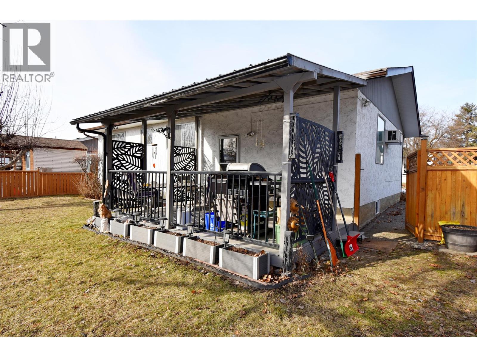 2004 20 Avenue, Vernon, British Columbia  V1T 7J6 - Photo 58 - 10376553