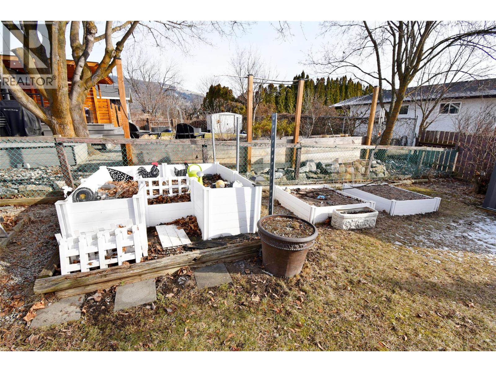 2004 20 Avenue, Vernon, British Columbia  V1T 7J6 - Photo 60 - 10376553