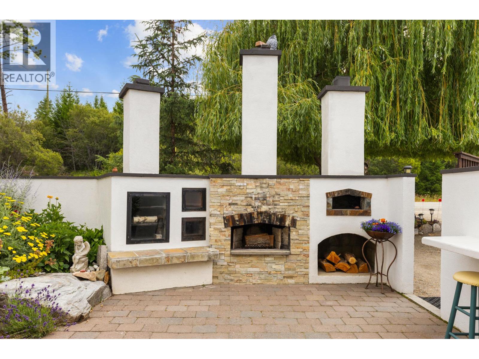 2286 Carmi Road, Penticton, British Columbia  V2A 8V5 - Photo 3 - 10375269