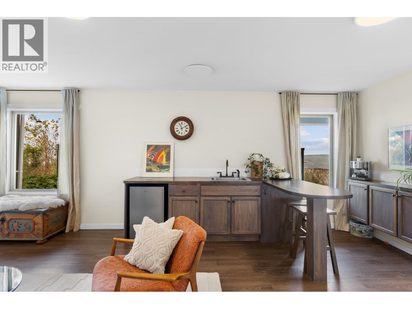 2286 Carmi Road, Penticton, British Columbia  V2A 8V5 - Photo 45 - 10375269