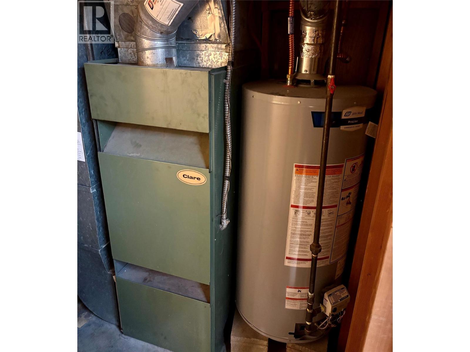 6252 Lipsett Avenue, Peachland, British Columbia  V0H 1X7 - Photo 12 - 10377182