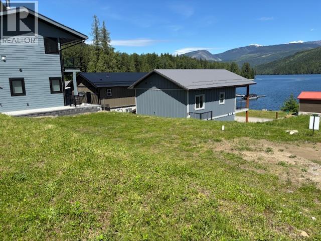 1681 Sugar Lake Road Unit# 13, Cherryville, British Columbia  V0E 2G2 - Photo 3 - 10377175