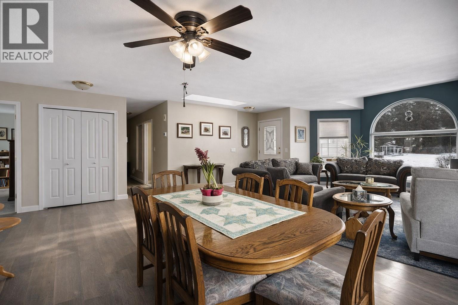 381 Robin Drive, Barriere, British Columbia  V0E 1E0 - Photo 18 - 10376935