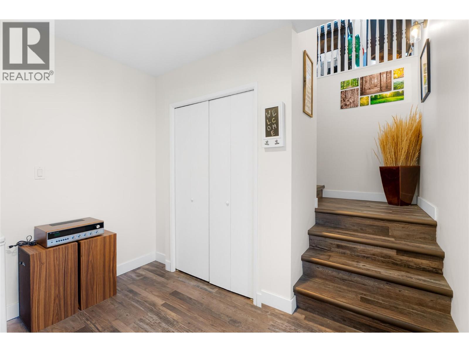 1616 Hillcrest Avenue, Kamloops, British Columbia  V2B 7P8 - Photo 4 - 10376899