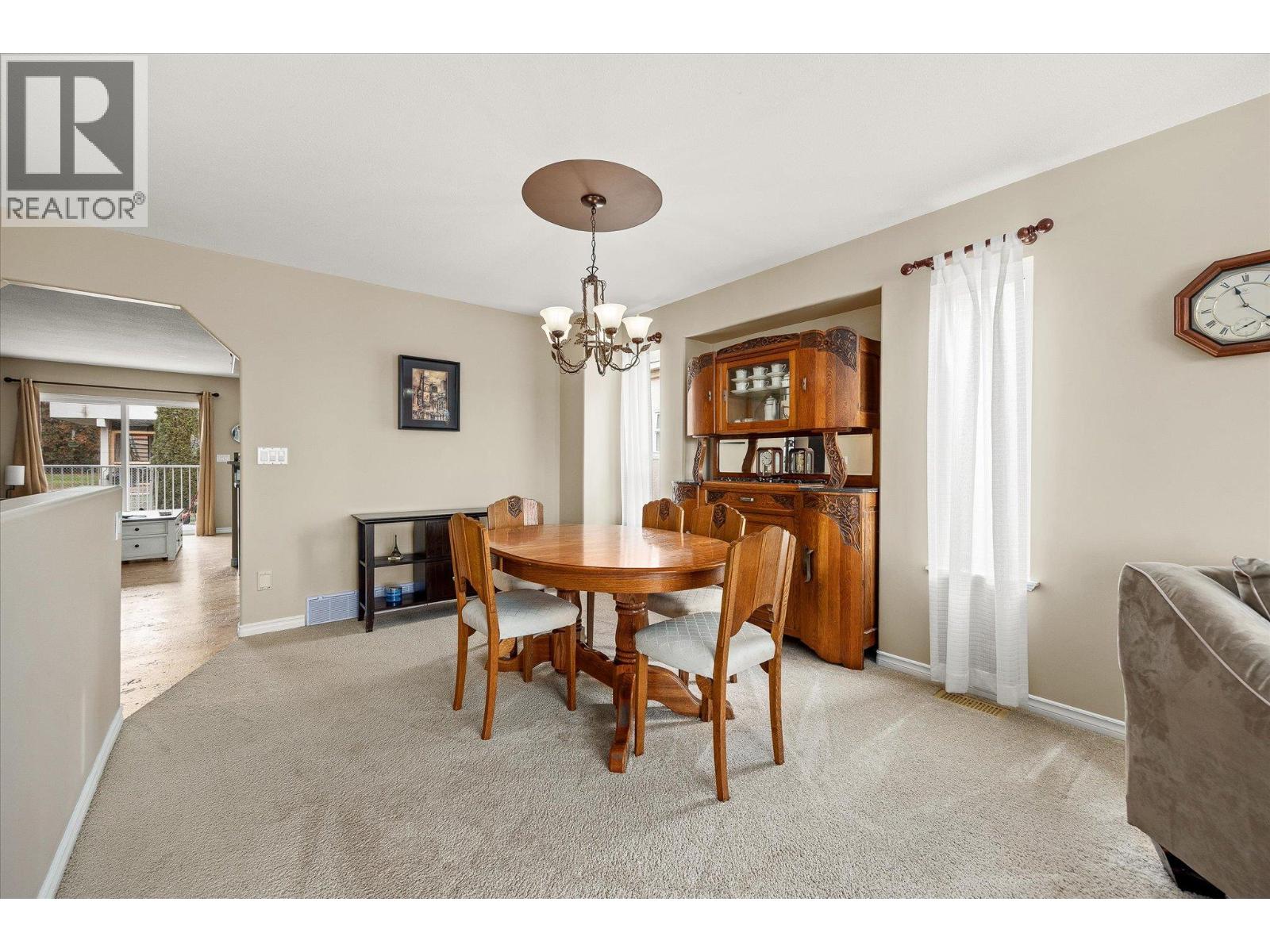 2014 Southview Avenue, Kelowna, British Columbia  V1V 1S9 - Photo 10 - 10376817