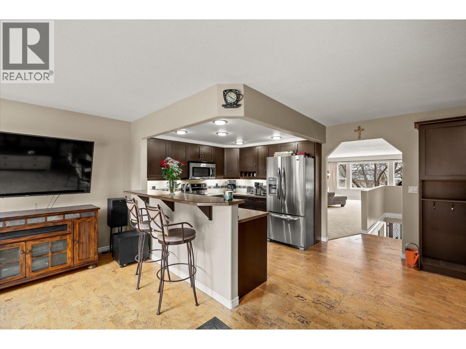 2014 Southview Avenue, Kelowna, British Columbia  V1V 1S9 - Photo 13 - 10376817