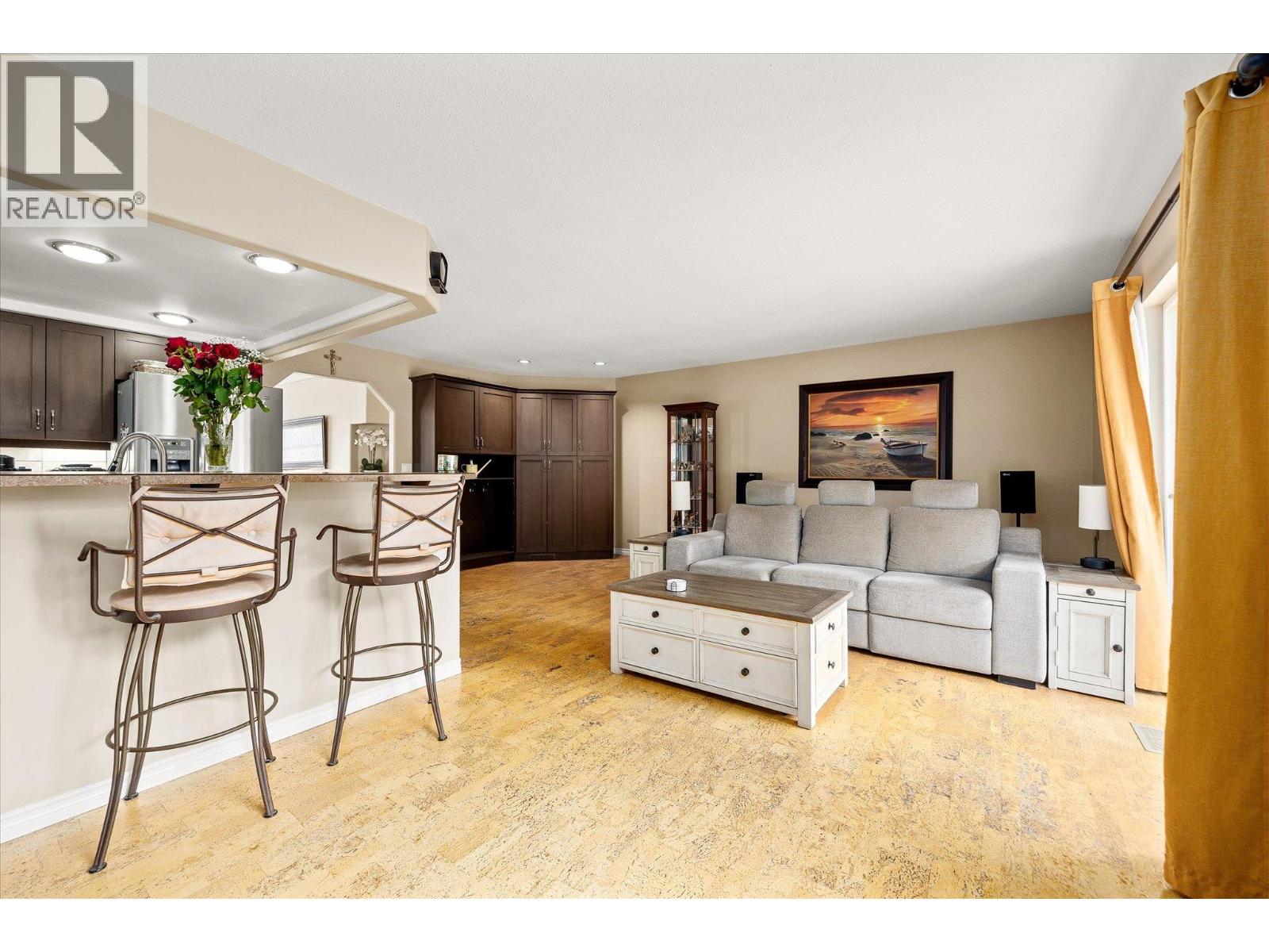 2014 Southview Avenue, Kelowna, British Columbia  V1V 1S9 - Photo 21 - 10376817