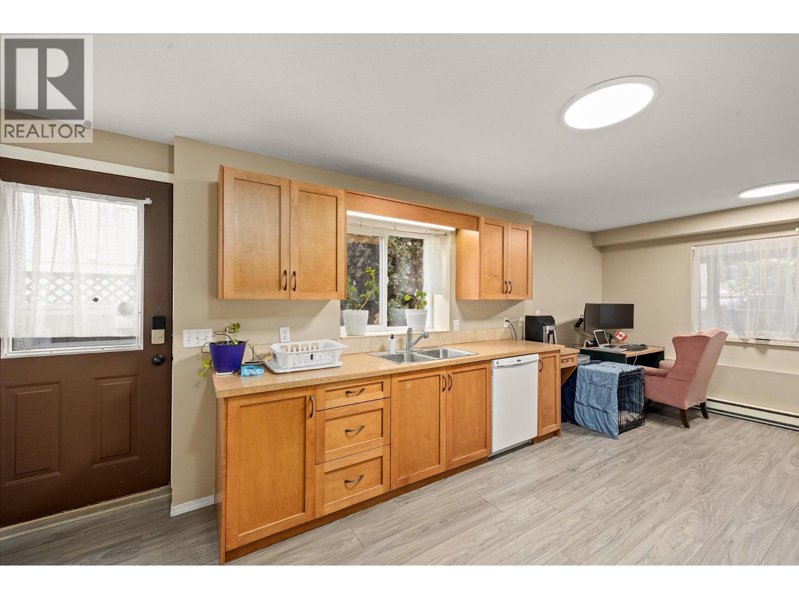 2014 Southview Avenue, Kelowna, British Columbia  V1V 1S9 - Photo 44 - 10376817