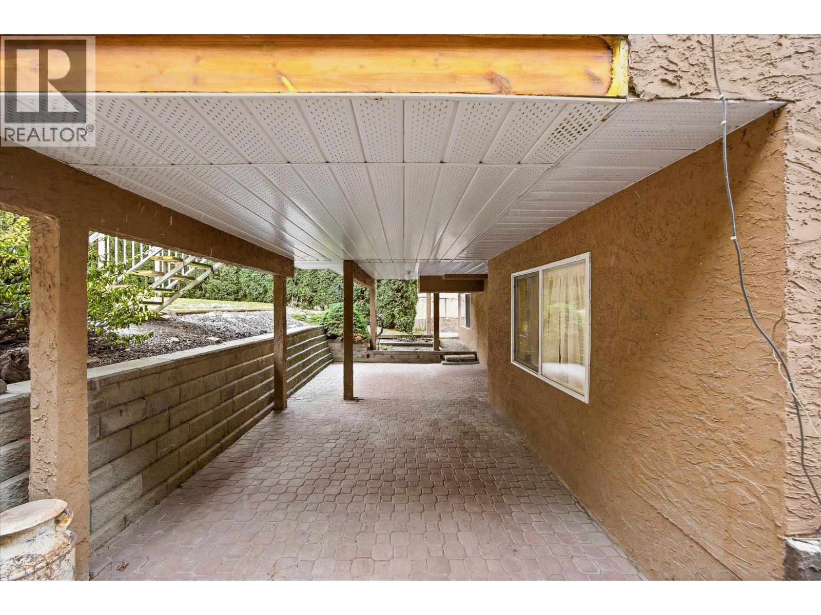 2014 Southview Avenue, Kelowna, British Columbia  V1V 1S9 - Photo 53 - 10376817