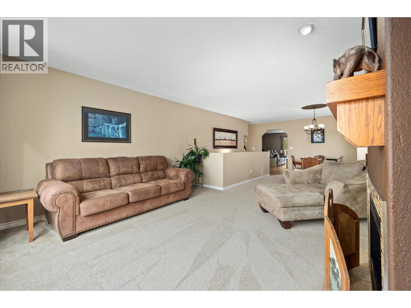 2014 Southview Avenue, Kelowna, British Columbia  V1V 1S9 - Photo 9 - 10376817