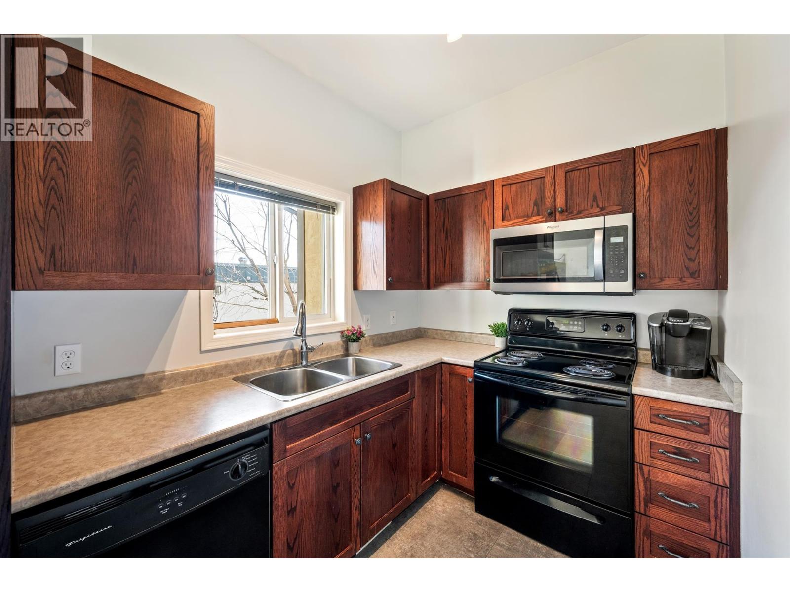 48 Galt Avenue Unit# 132, Penticton, British Columbia  V2A 9C3 - Photo 13 - 10377216