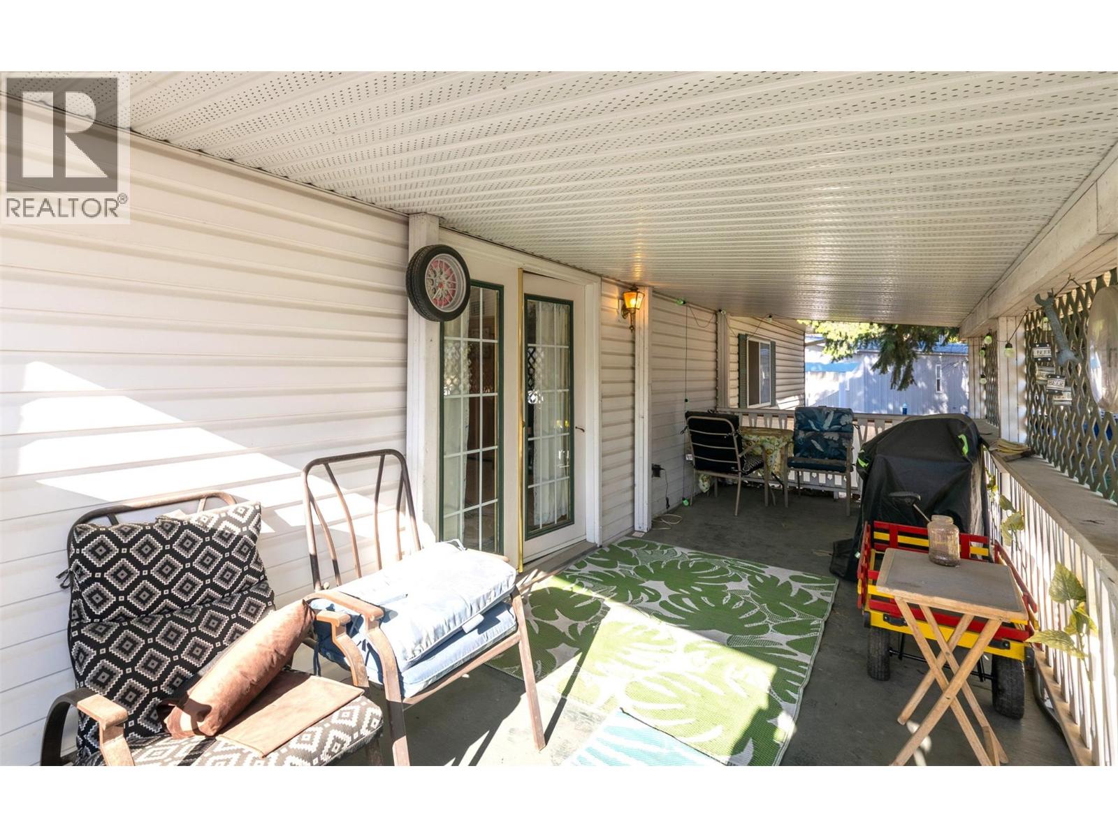 2500 97b Highway Unit# 10, Salmon Arm, British Columbia  V1E 1A6 - Photo 27 - 10377103