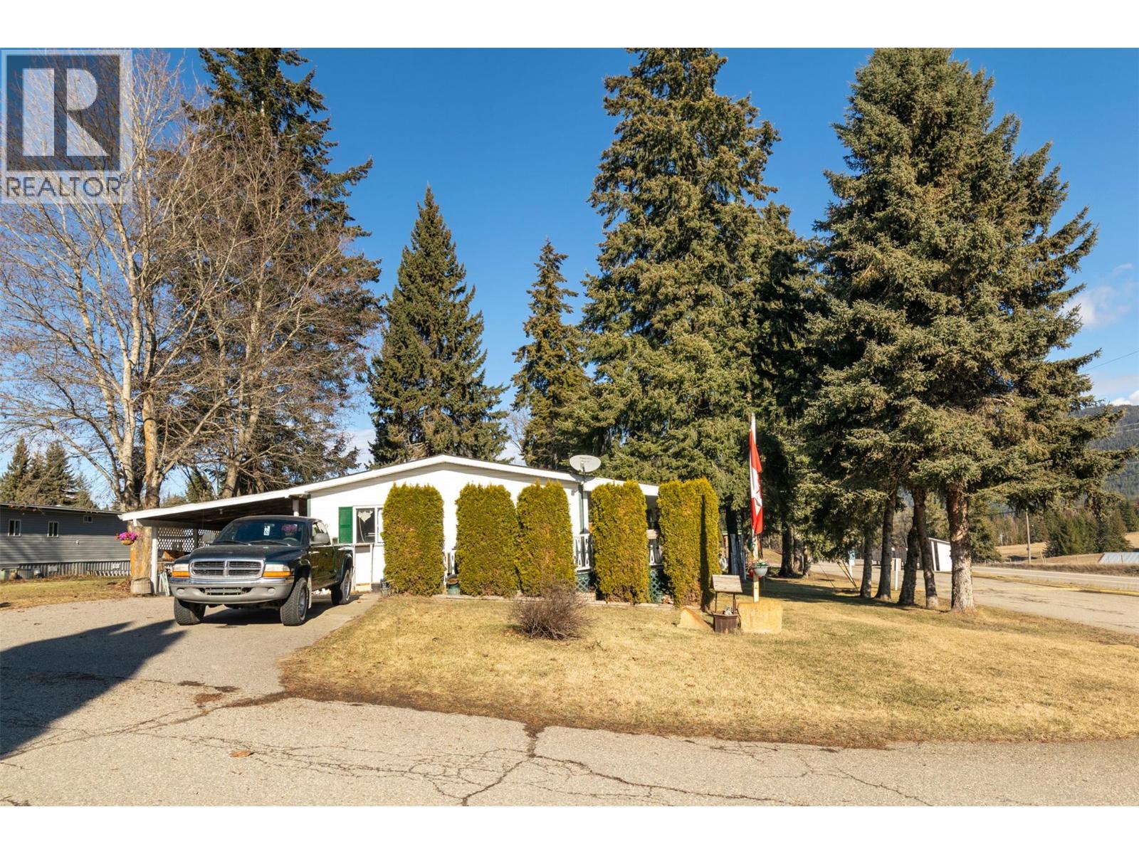 2500 97b Highway Unit# 10, Salmon Arm, British Columbia  V1E 1A6 - Photo 29 - 10377103