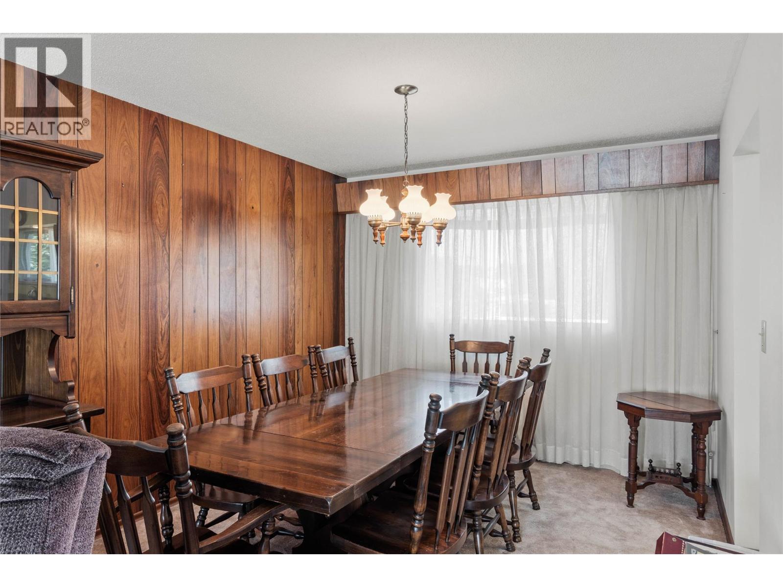 1118 Chateau Street, Kamloops, British Columbia  V2B 5R4 - Photo 10 - 10377081