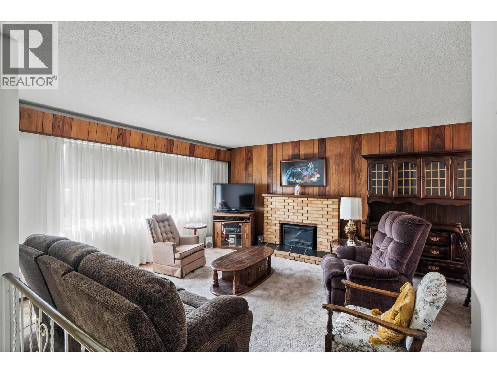 1118 Chateau Street, Kamloops, British Columbia  V2B 5R4 - Photo 12 - 10377081