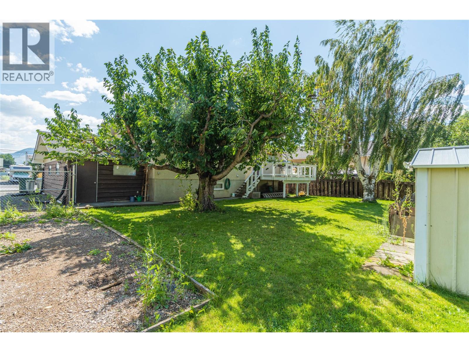 1118 Chateau Street, Kamloops, British Columbia  V2B 5R4 - Photo 30 - 10377081