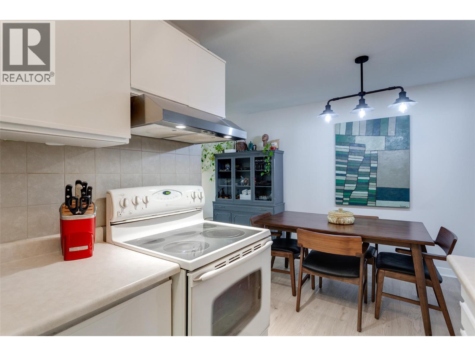 1056 Bernard Avenue Unit# 305 Lot# 43, Kelowna, British Columbia  V1Y 8L7 - Photo 10 - 10377183