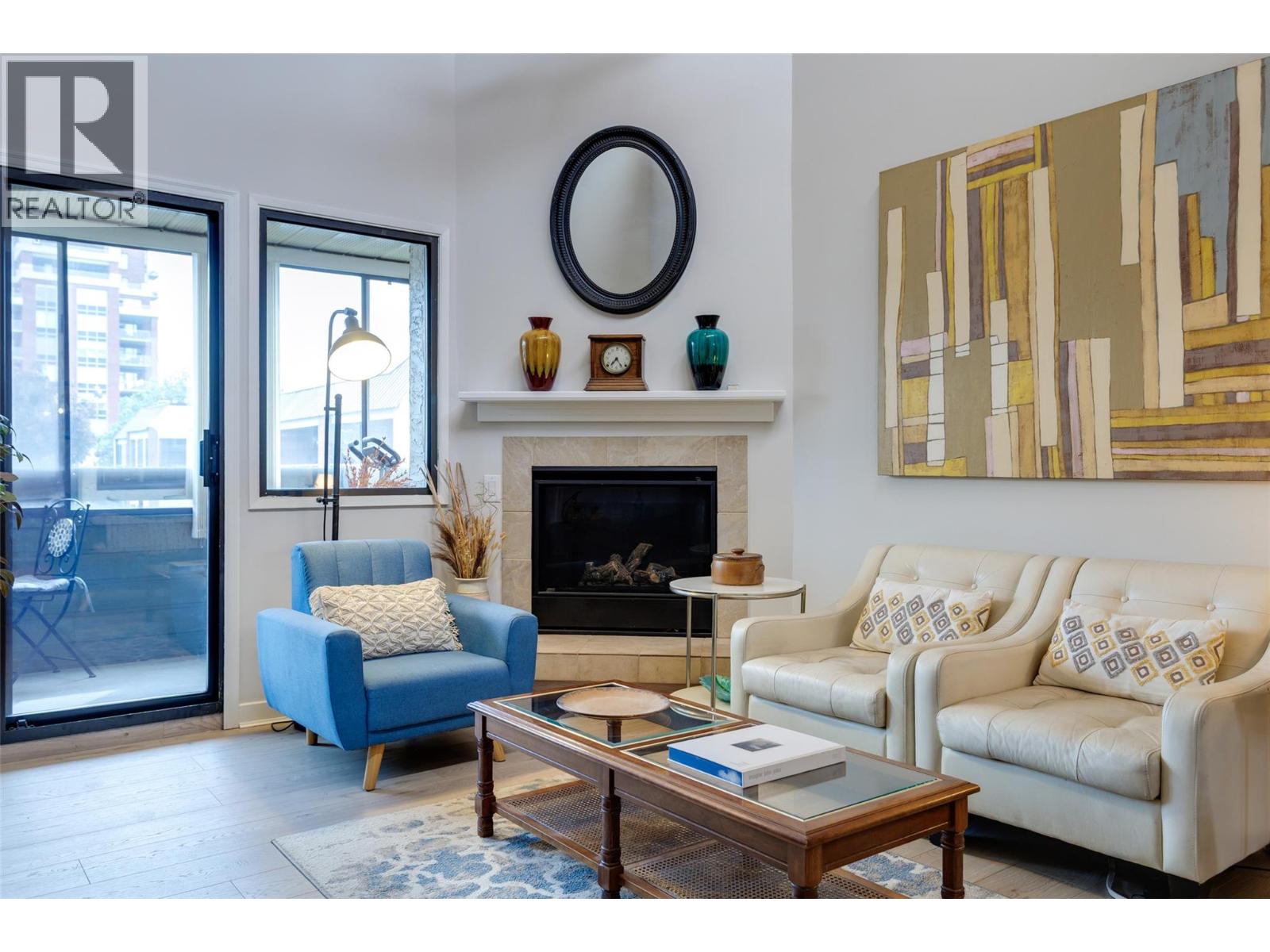 1056 Bernard Avenue Unit# 305 Lot# 43, Kelowna, British Columbia  V1Y 8L7 - Photo 4 - 10377183