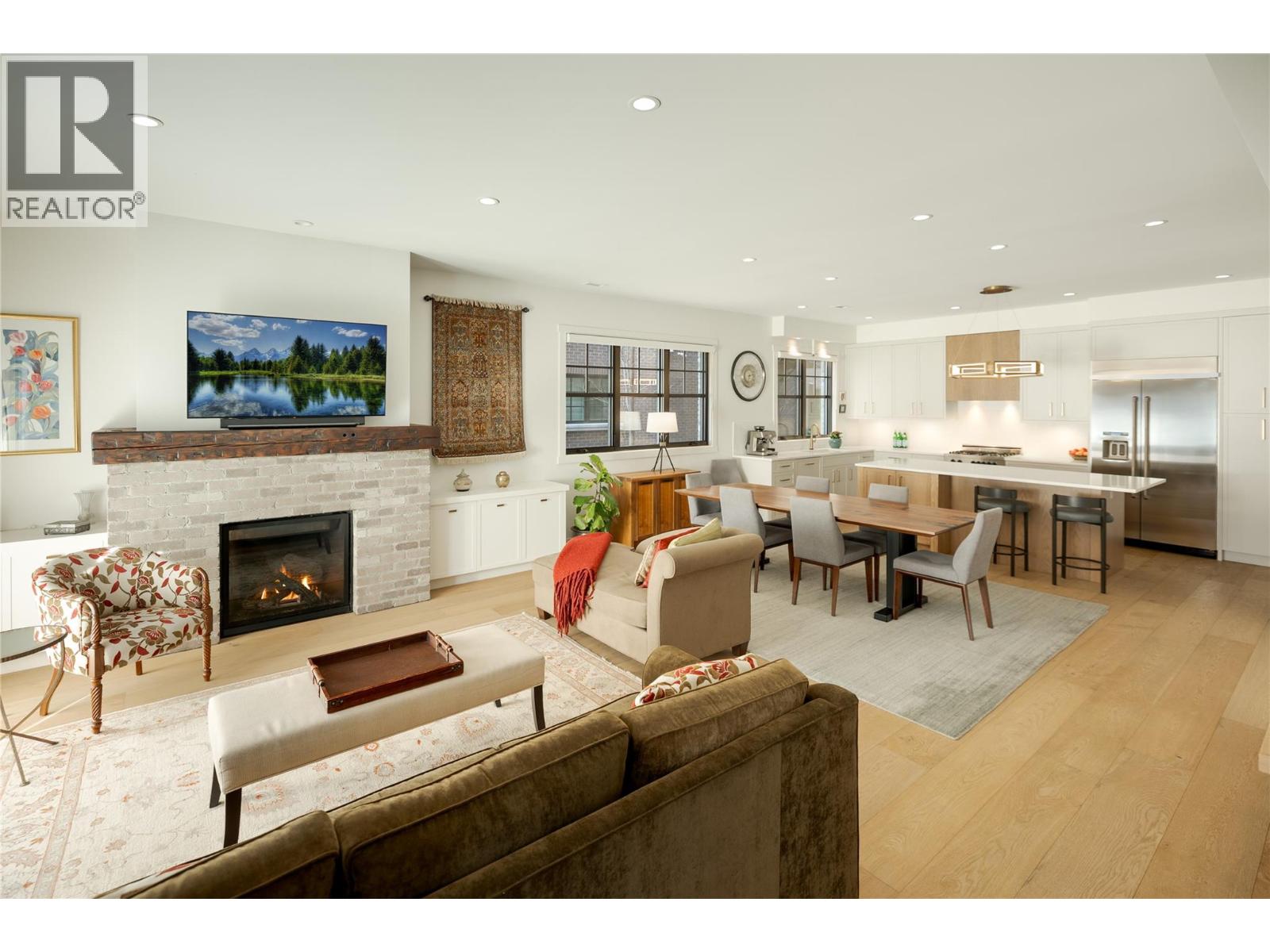 2691 Gore Street, Kelowna, British Columbia  V1Y 5A5 - Photo 4 - 10373273