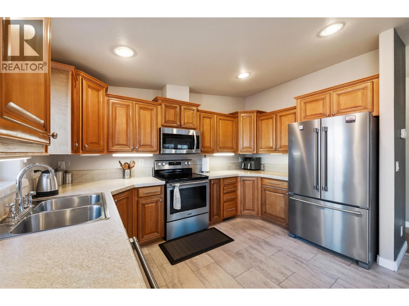 8300 Gallagher Lake Frontage Road Unit# 73, Oliver, British Columbia  V0H 1T2 - Photo 4 - 10377208