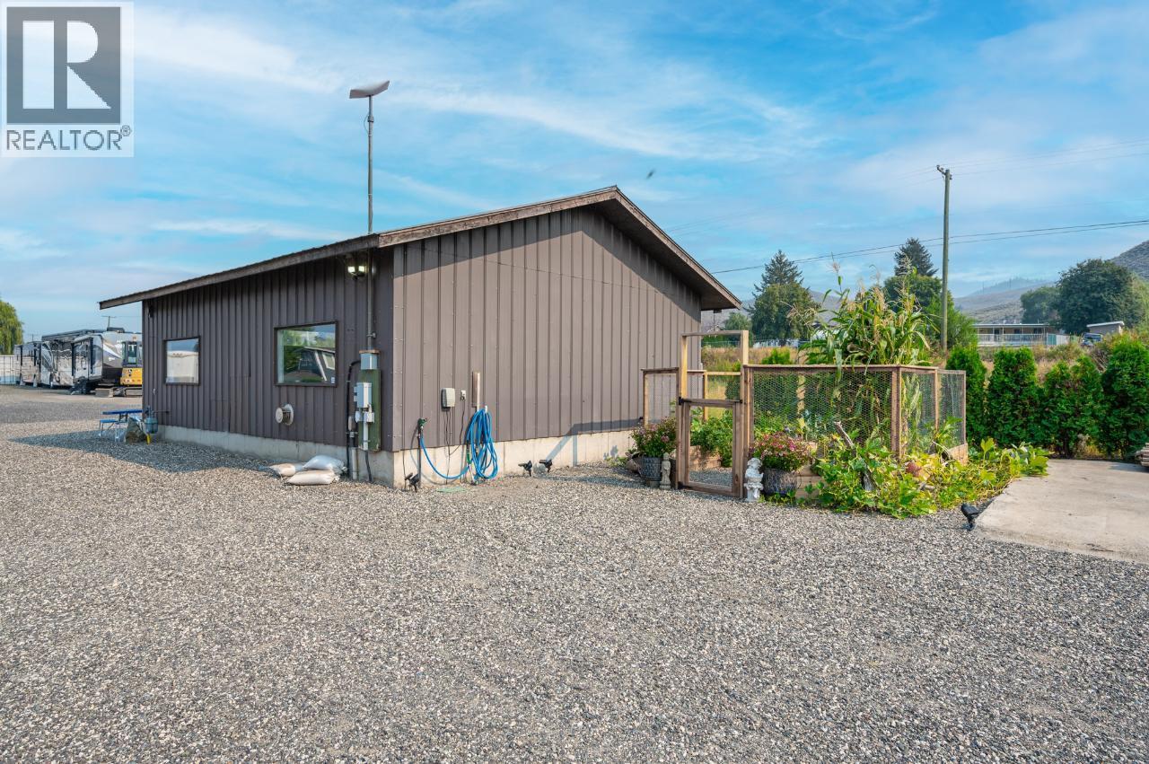 6920 Savona Access Road, Kamloops, British Columbia  V0K 2J0 - Photo 8 - 10377140